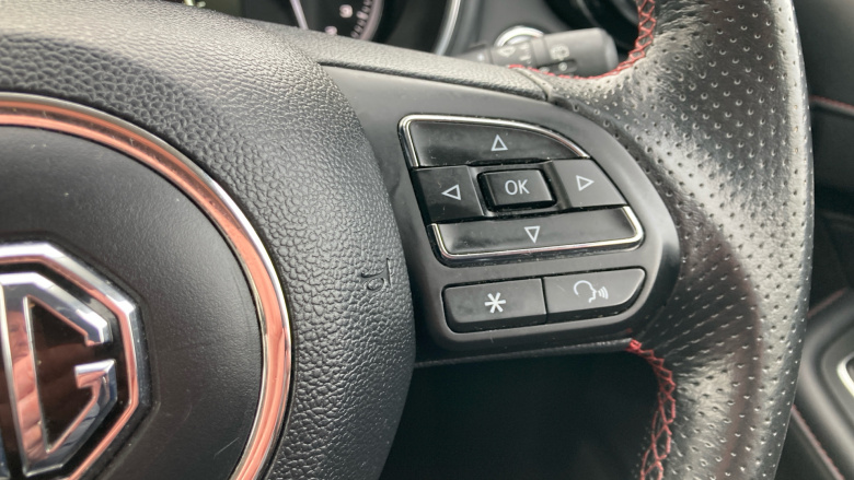 MG Hs 1.5 T-GDI Excite 5dr DCT Petrol Hatchback